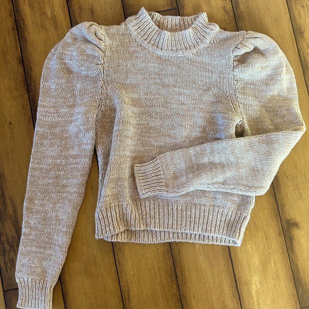 Francesca’s puff sleeve sweater, like new condition